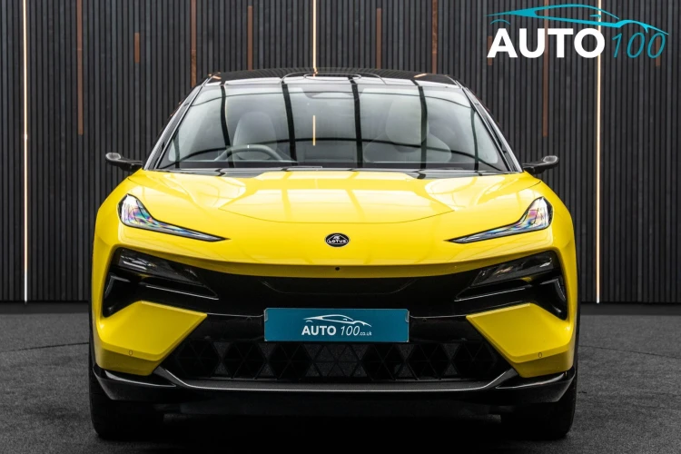 Vehicle Image 13