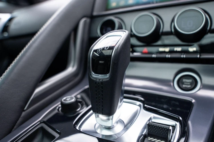 Vehicle Image 30
