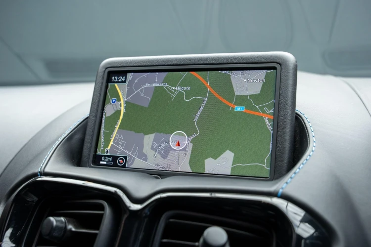 Vehicle Image 8