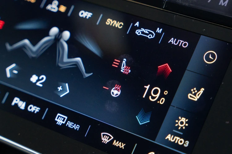Vehicle Image 20