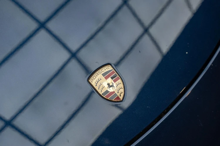 Vehicle Image 35