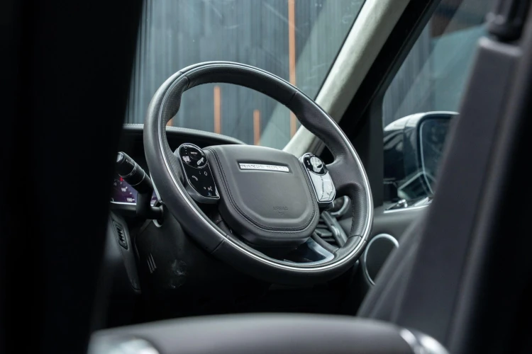 Vehicle Image 39