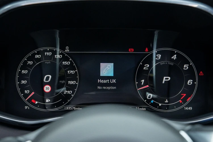 Vehicle Image 12