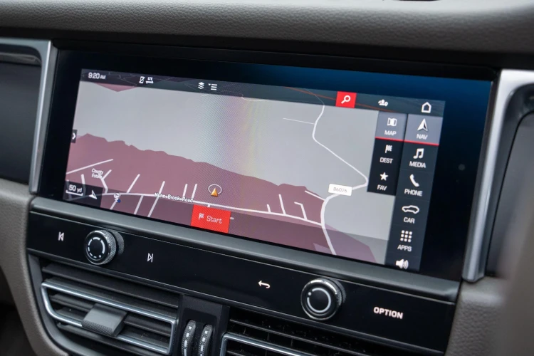 Vehicle Image 10