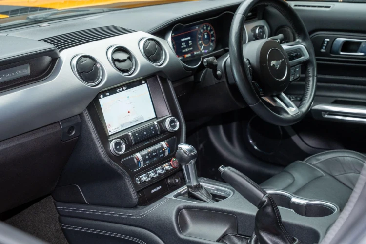 Vehicle Image 36