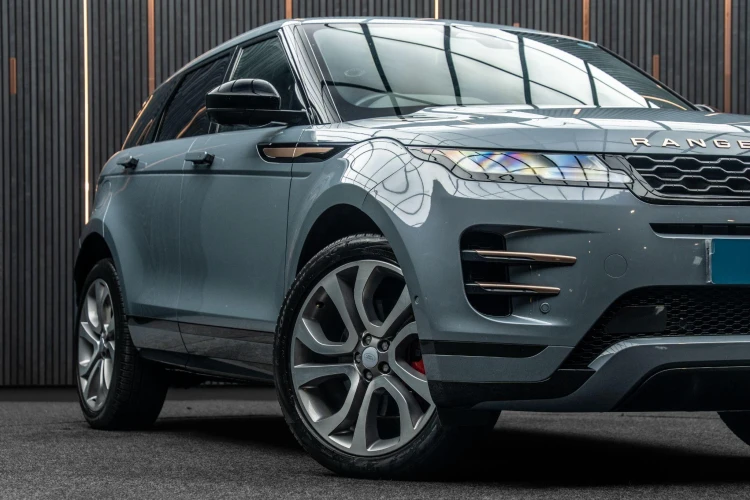 Vehicle Image 7