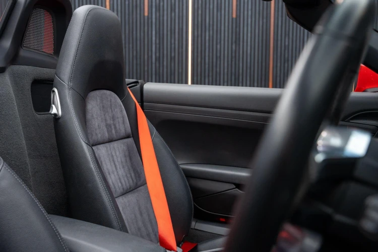 Vehicle Image 30