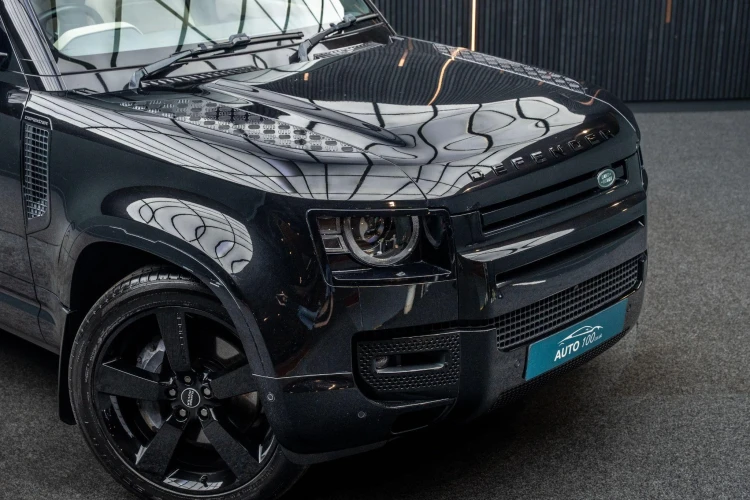 Vehicle Image 7