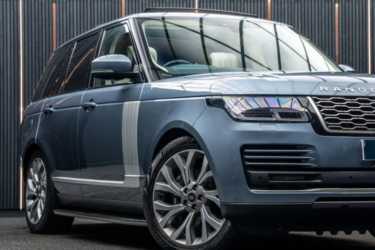 Vehicle Image 7