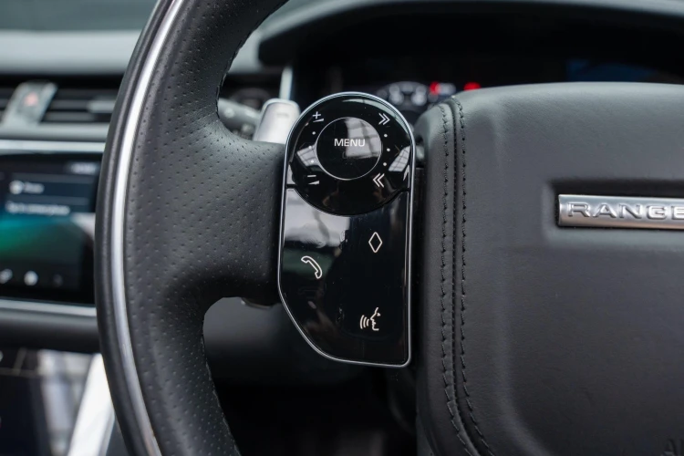 Vehicle Image 22