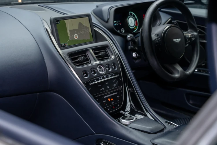 Vehicle Image 31