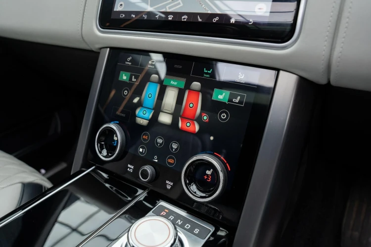 Vehicle Image 30