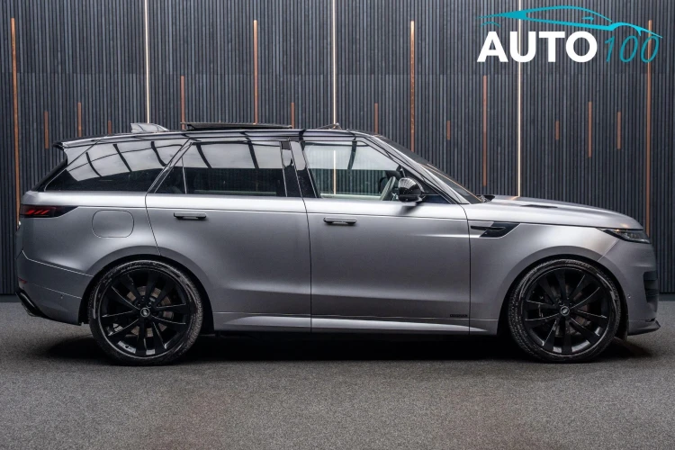 Vehicle Image 9