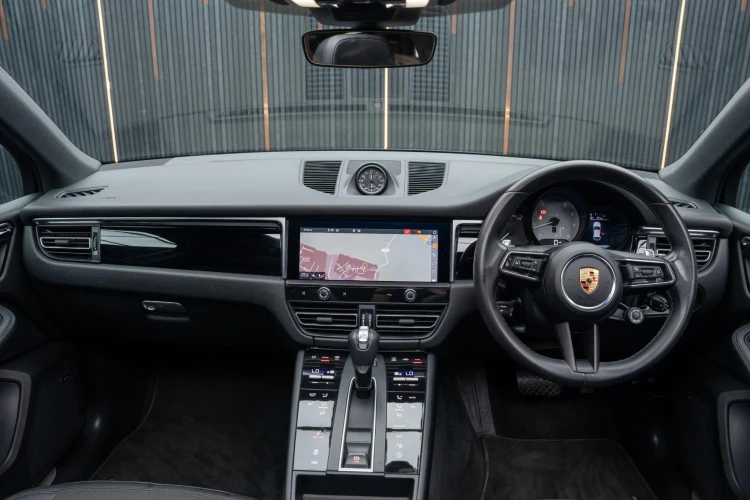 Vehicle Image 41