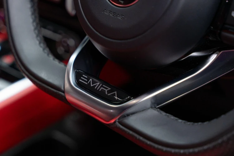 Vehicle Image 36