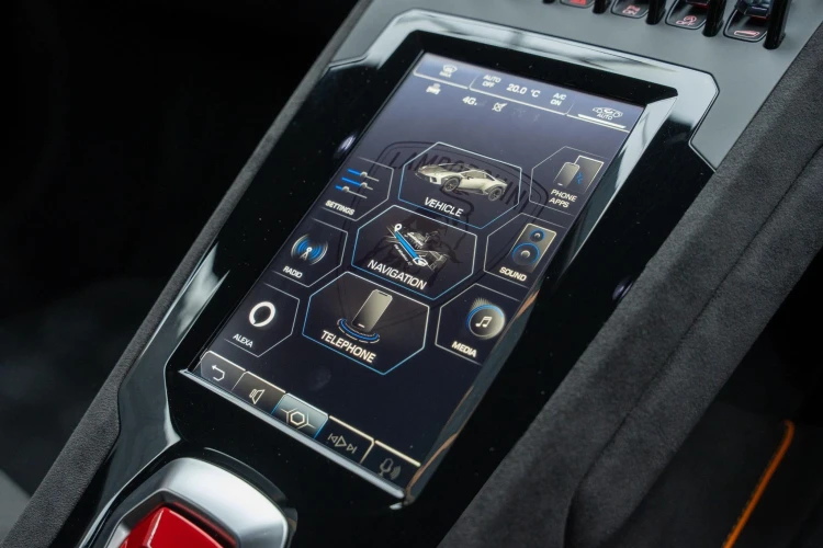 Vehicle Image 11
