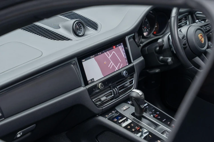 Vehicle Image 39