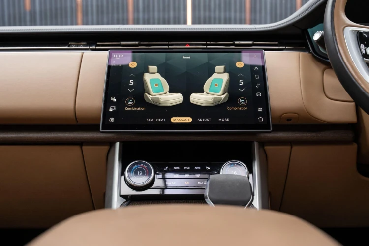 Vehicle Image 36