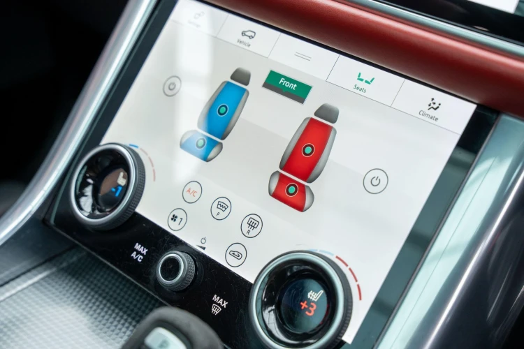 Vehicle Image 10