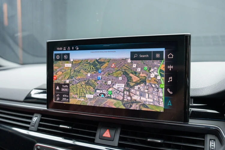 Vehicle Image 10