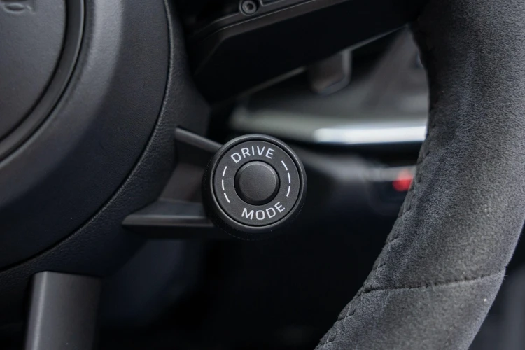 Vehicle Image 22