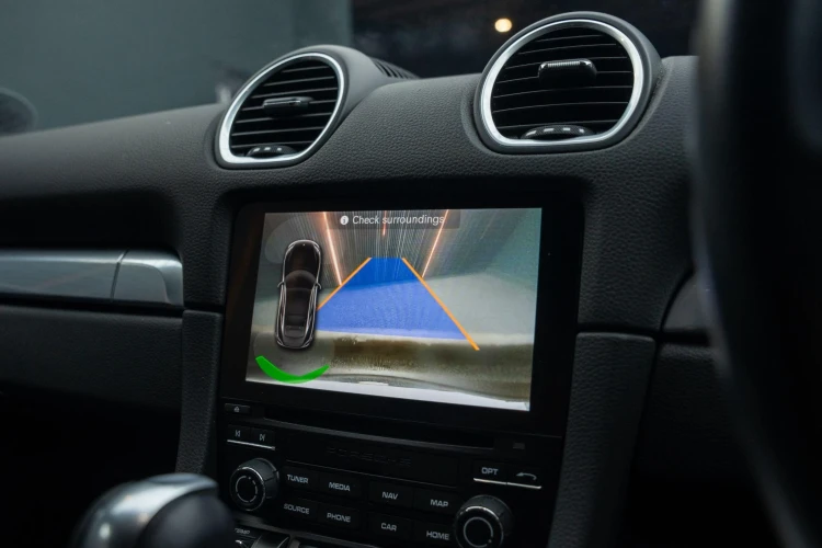 Vehicle Image 7