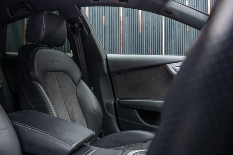 Vehicle Image 39