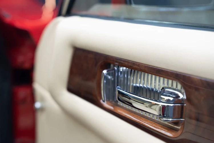 Vehicle Image 30