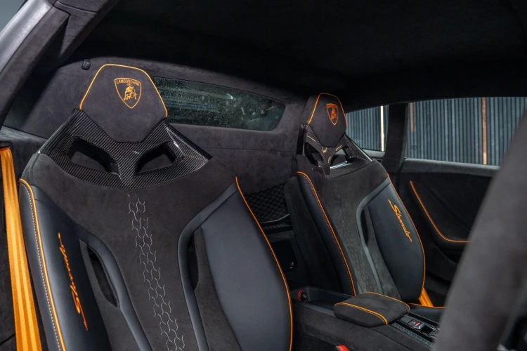 Vehicle Image 37
