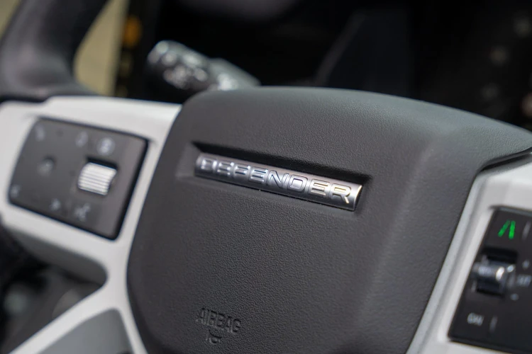 Vehicle Image 36