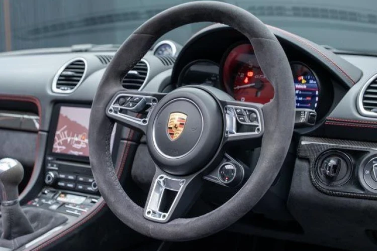 Vehicle Image 20