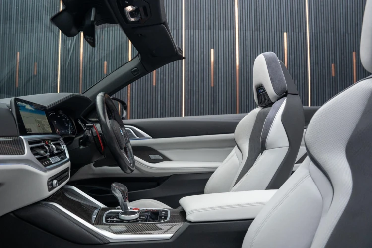 Vehicle Image 36