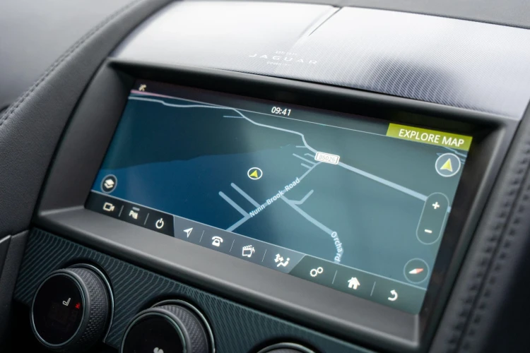 Vehicle Image 8