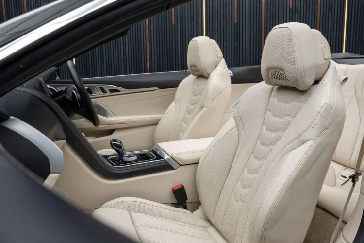 Vehicle Image 39