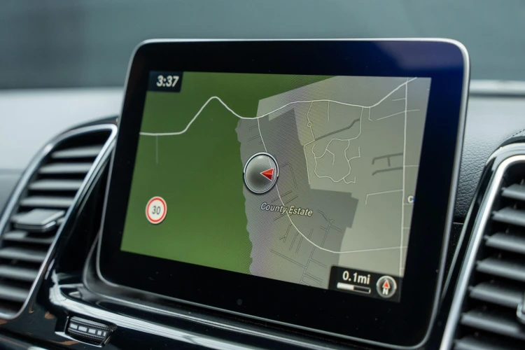 Vehicle Image 10