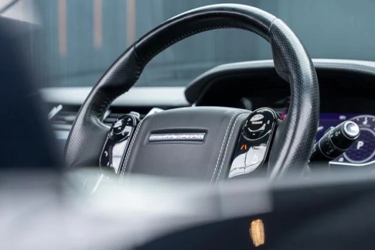 Vehicle Image 35