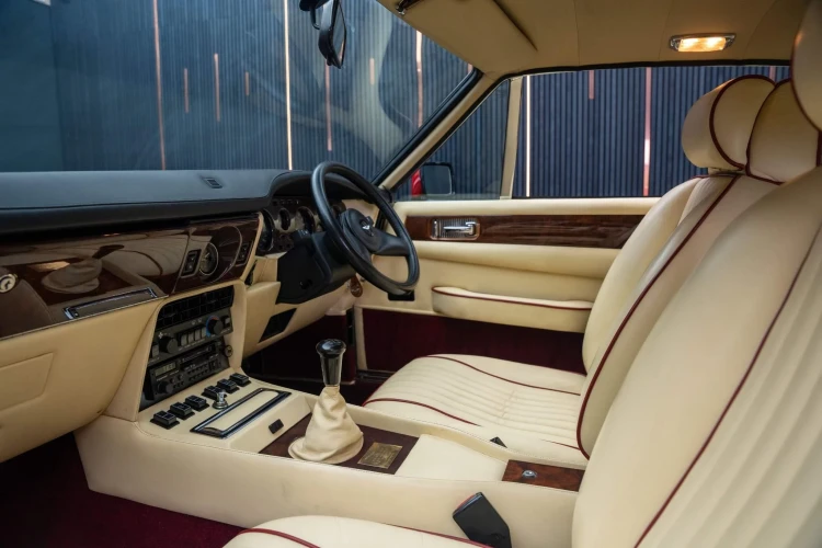 Vehicle Image 37