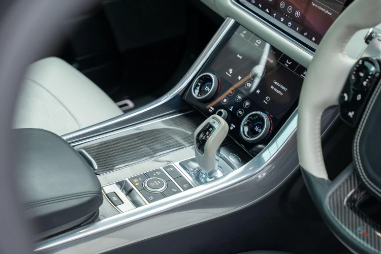 Vehicle Image 36