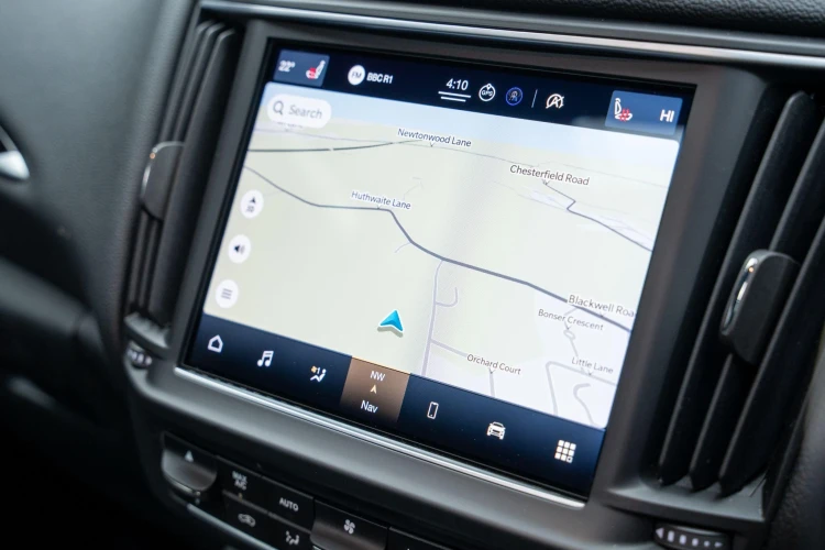 Vehicle Image 6