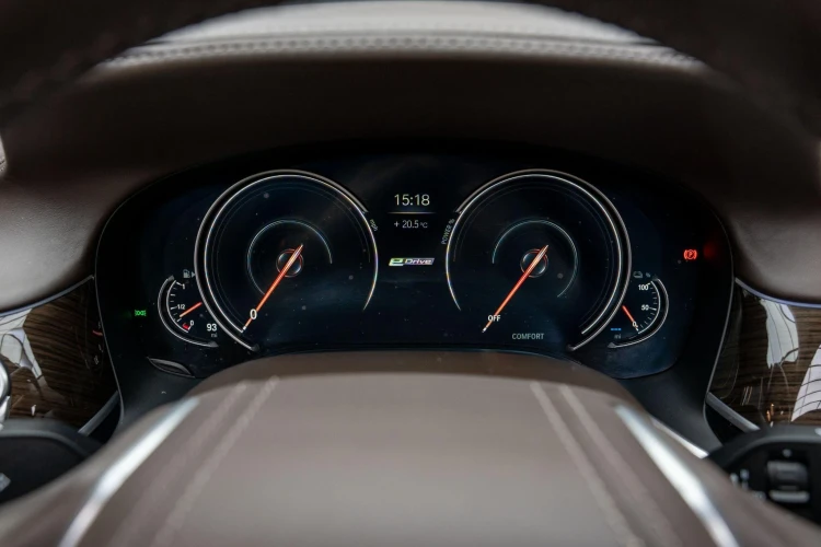 Vehicle Image 30