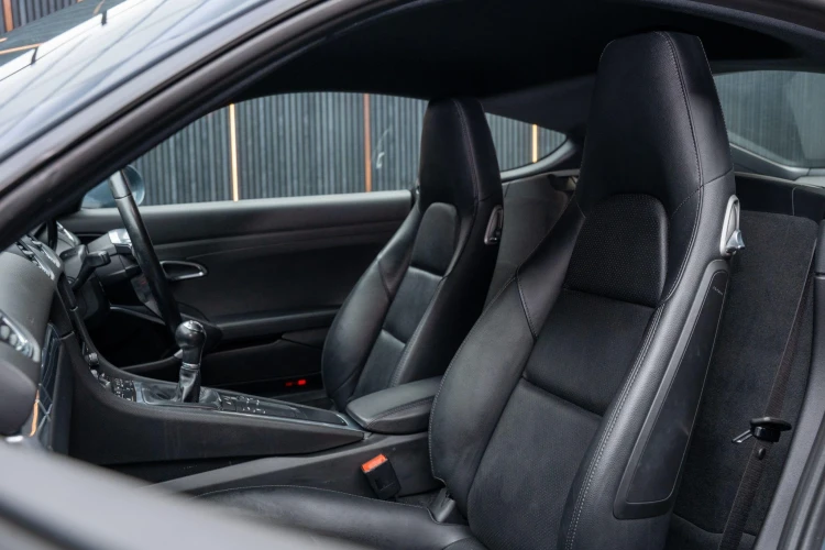 Vehicle Image 36
