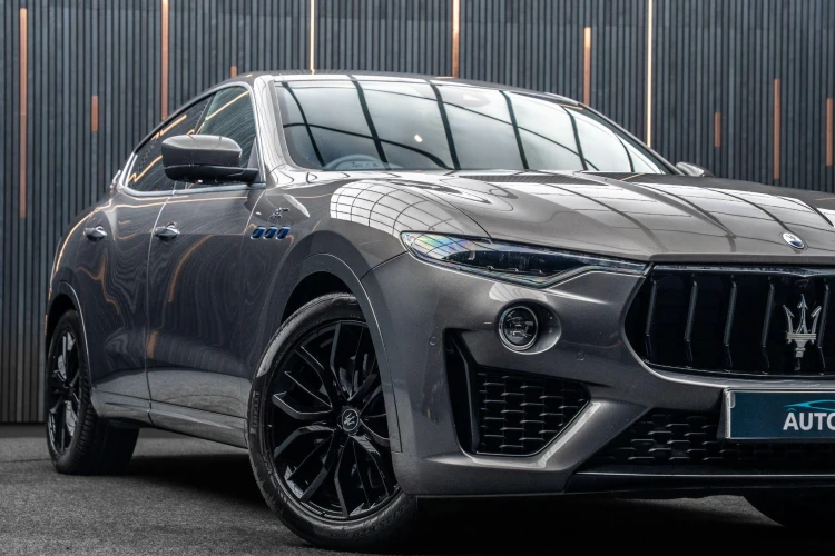 Vehicle Image 7