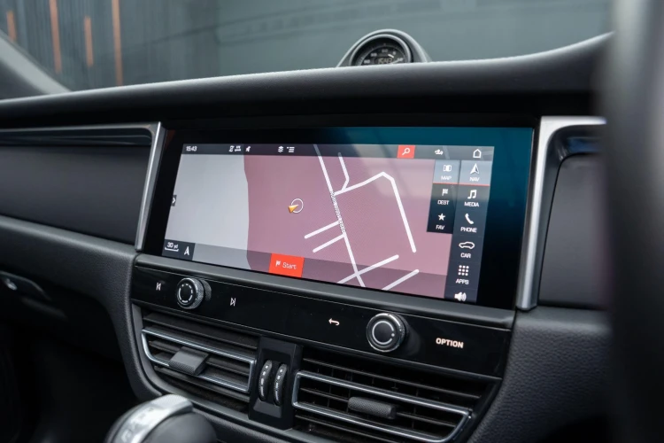 Vehicle Image 10