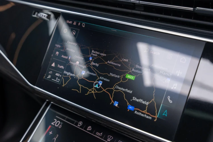 Vehicle Image 10