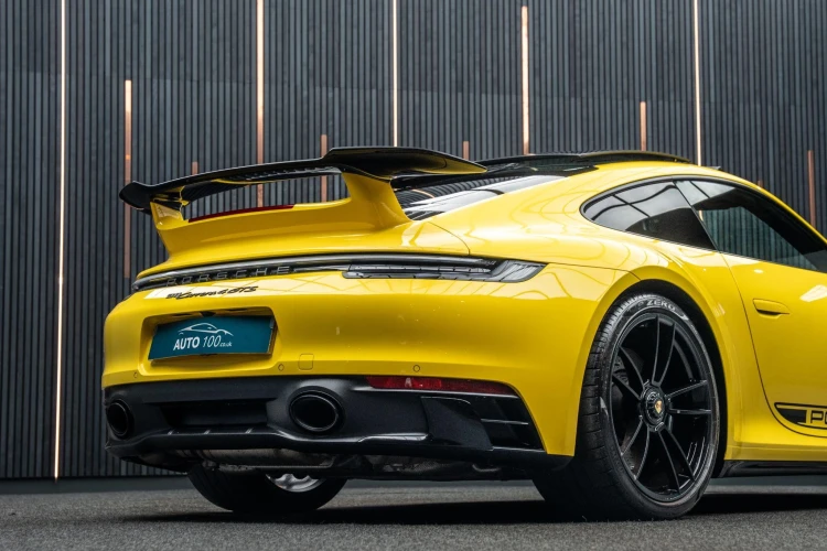 Vehicle Image 23