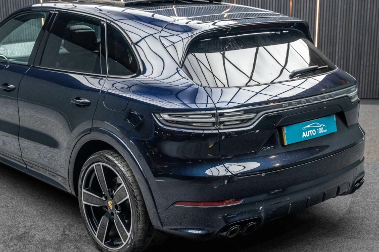 Vehicle Image 19