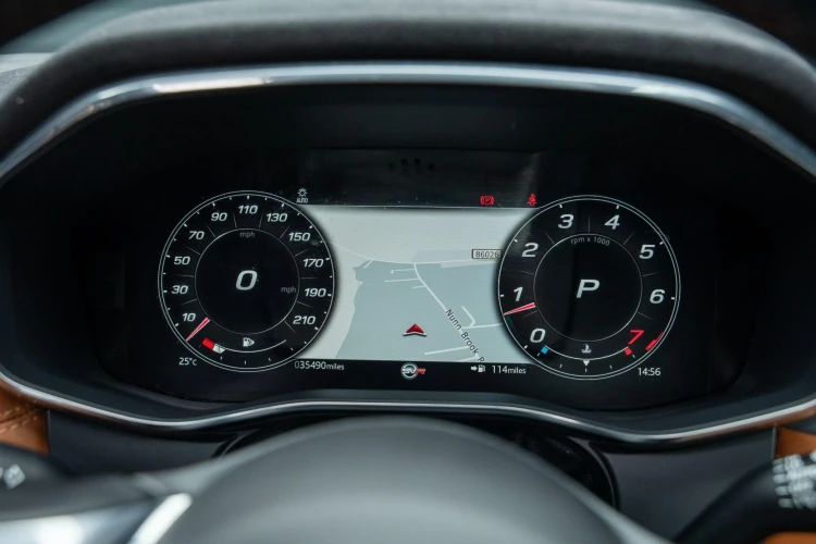 Vehicle Image 33