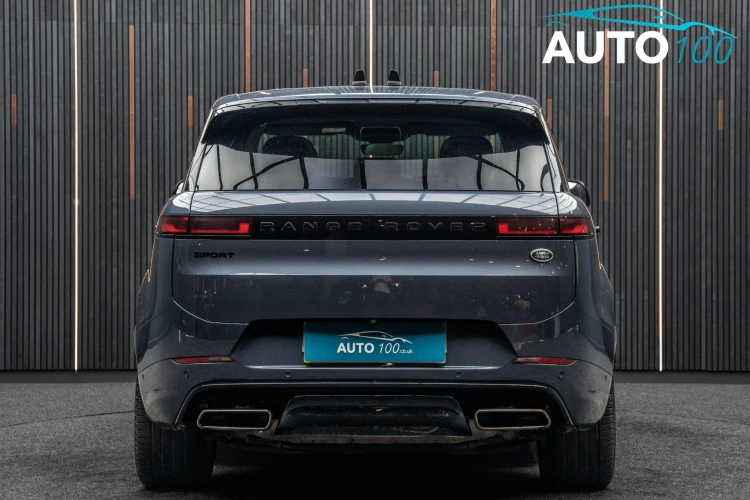 Vehicle Image 8