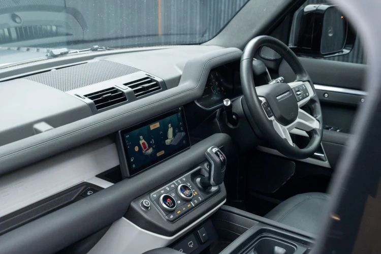 Vehicle Image 36