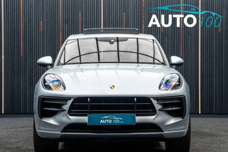 Vehicle Image 11